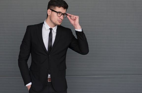 Toko Blazer Murah di Kediri Jawa Timur: Butik Fashion Kantor, Jas Formal Modern, dan Rompi Event Eksklusif