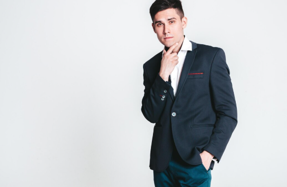 Butik Blazer Kantor & Jas Formal Profesional di Banyuwangi Jawa Timur: Pilihan Celana Kantor Murah, Jasket Perusahaan, dan Rompi Event Eksklusif