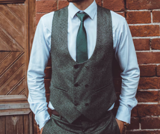 Blazer Kantor & Jas Formal Murah di Kediri Jawa Timur: Butik Fashion Kantor, Toko Blazer Murah, dan Pilihan Rompi Event Modern