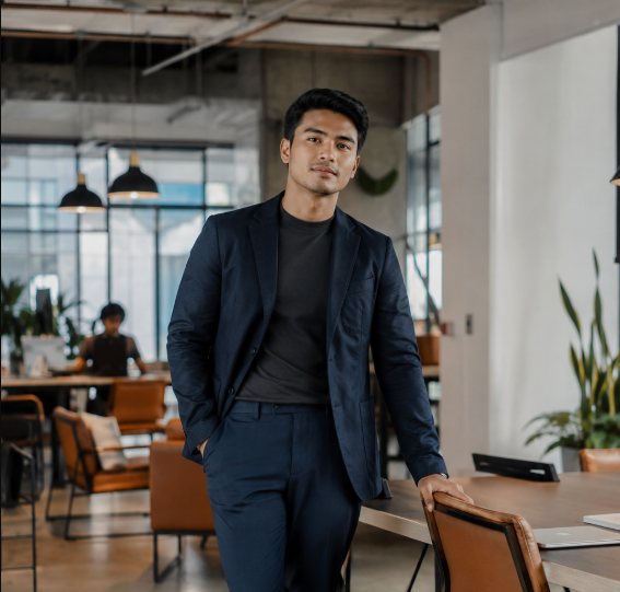 Blazer Bogor yang Gak Bikin Kamu Kelihatan Kaku ala Kantor Lama